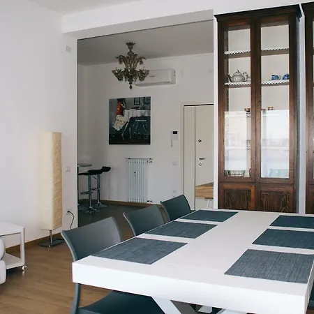 La Maison Di Laura شقة تريفيزو